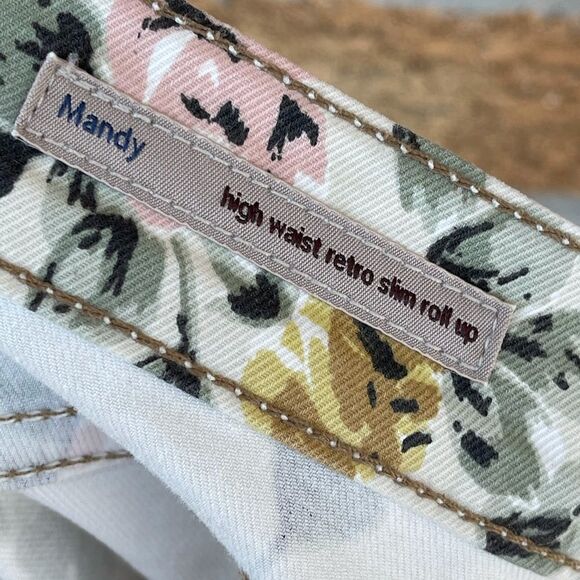 Citizens of Humanity Jeans - "Mandy" 28 - Picture 11 of 14